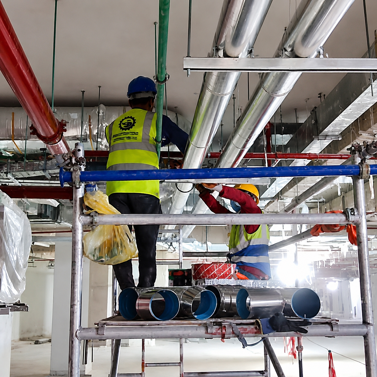 Air Duct & Chilled Water Pipes Installation